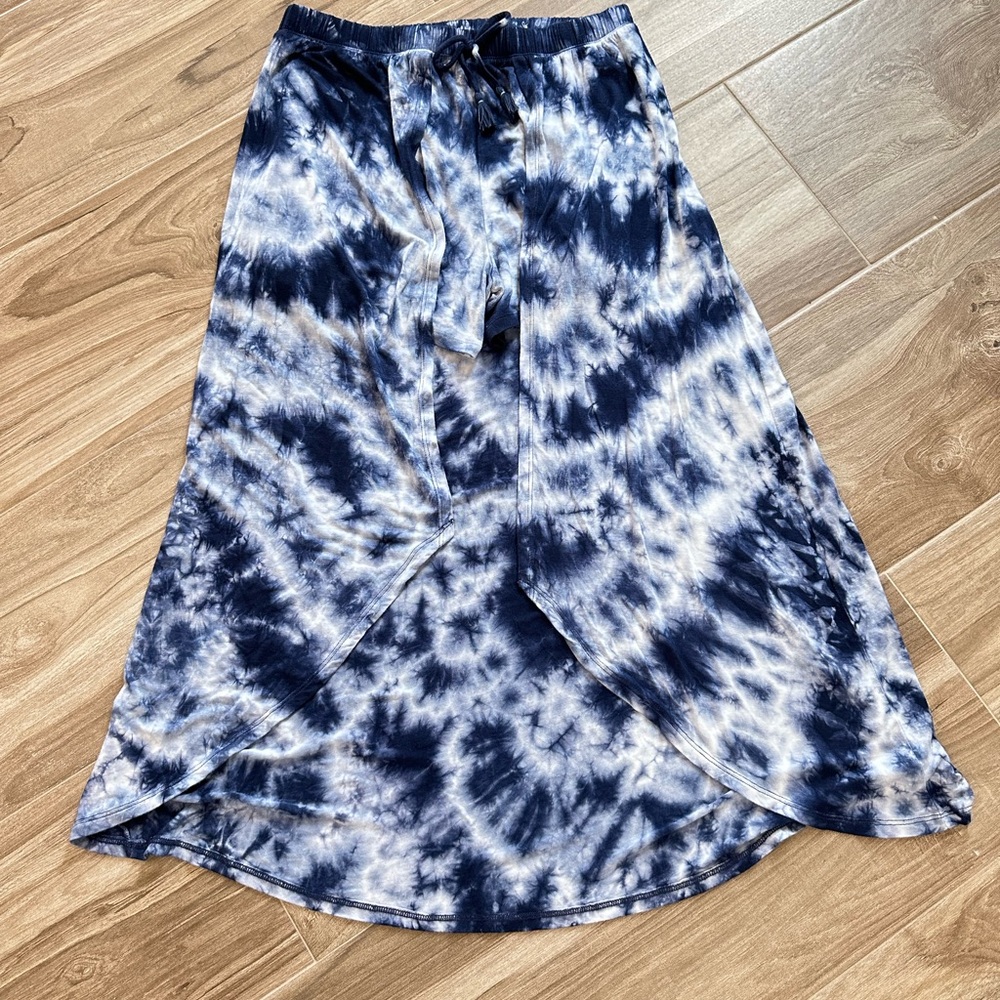 Justice Blue and white girl’s Tie-Dye long open from skirt with built in shorts.
